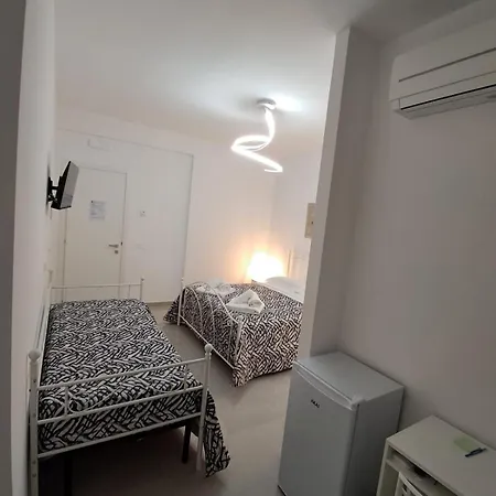 Rovelli House Bed & Breakfast Foggia